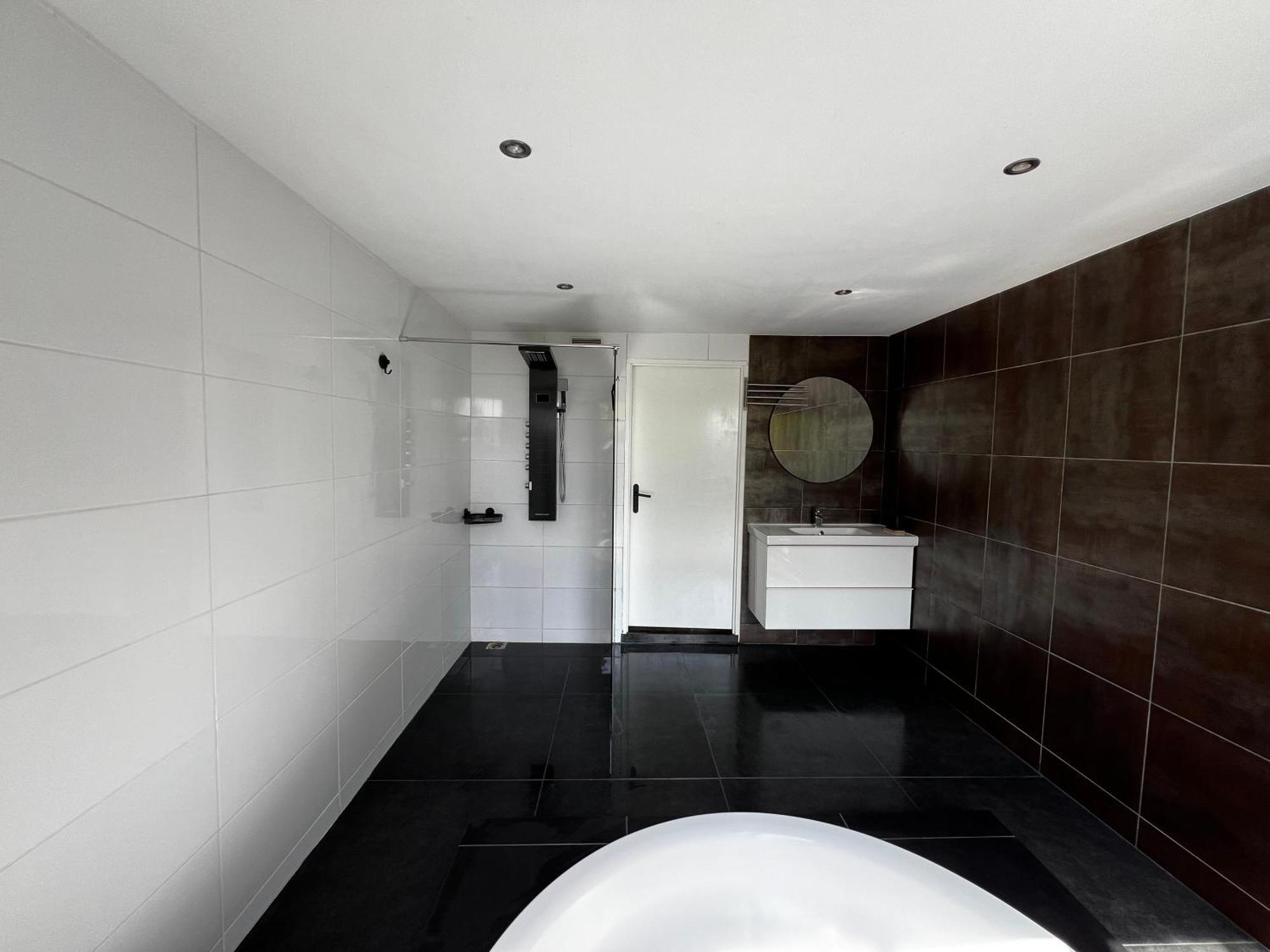 Bungalow Haarlem Amsterdam With Jacuzzi Vijfhuizen Exterior photo
