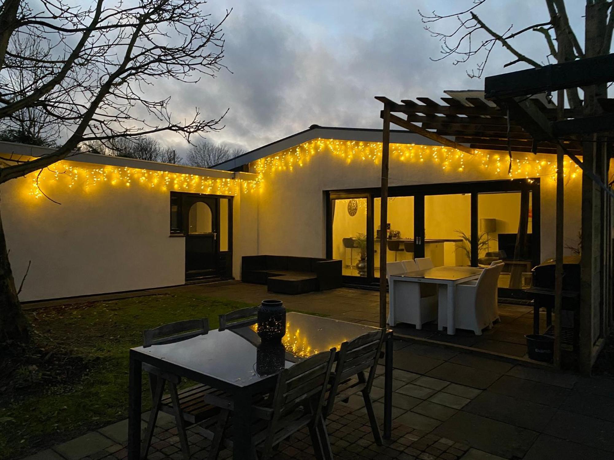 Bungalow Haarlem Amsterdam With Jacuzzi Vijfhuizen Exterior photo