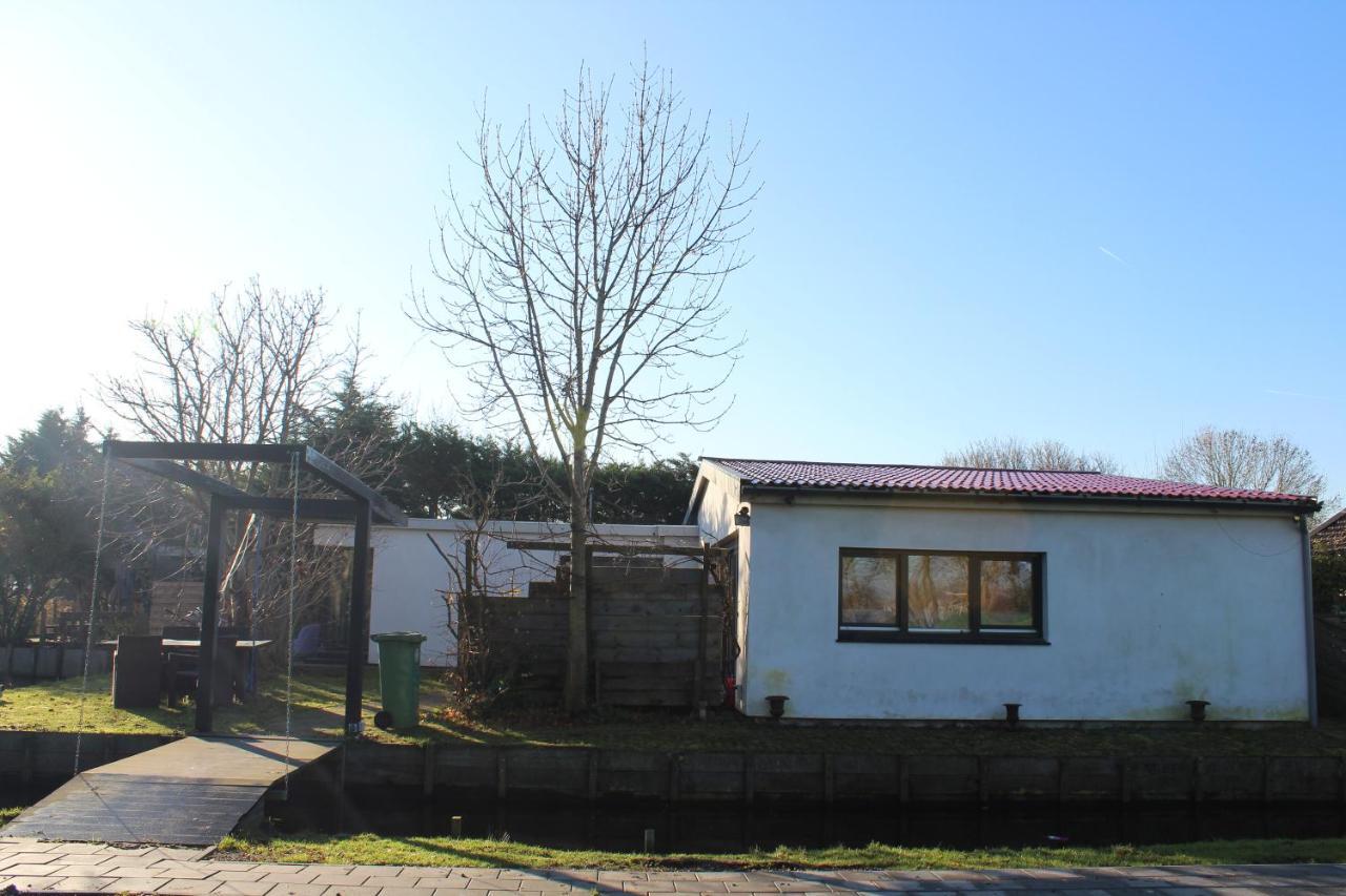 Bungalow Haarlem Amsterdam With Jacuzzi Vijfhuizen Exterior photo
